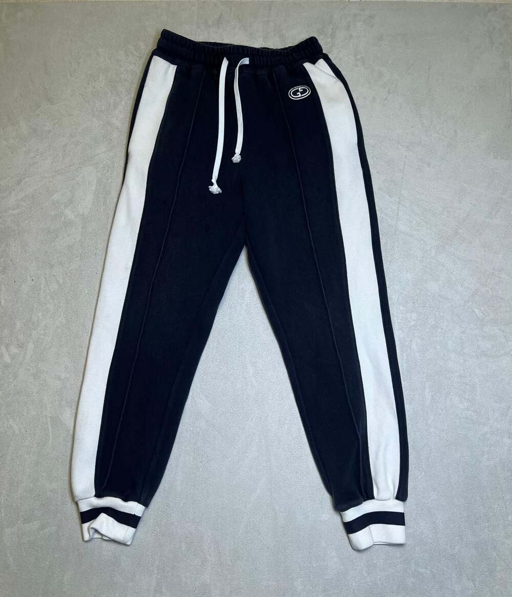 Gucci Side Stripe Jogger Sweatpants Size M (Youth)